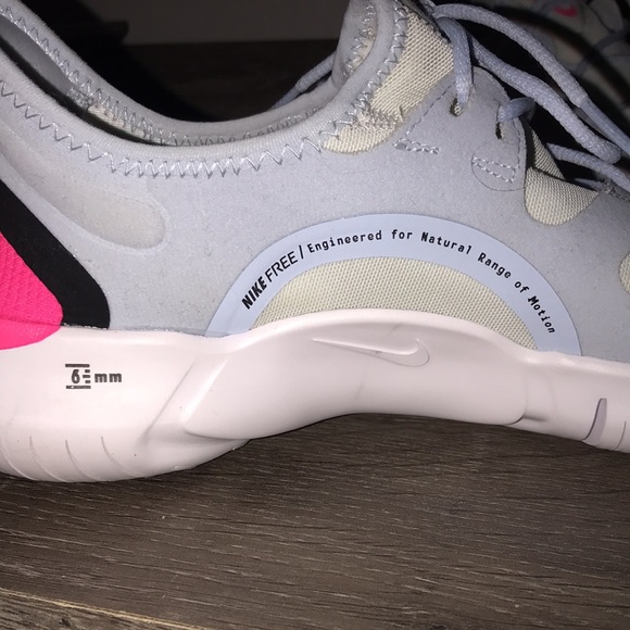 NIKE Women Trail Running. - Picture 5 of 7